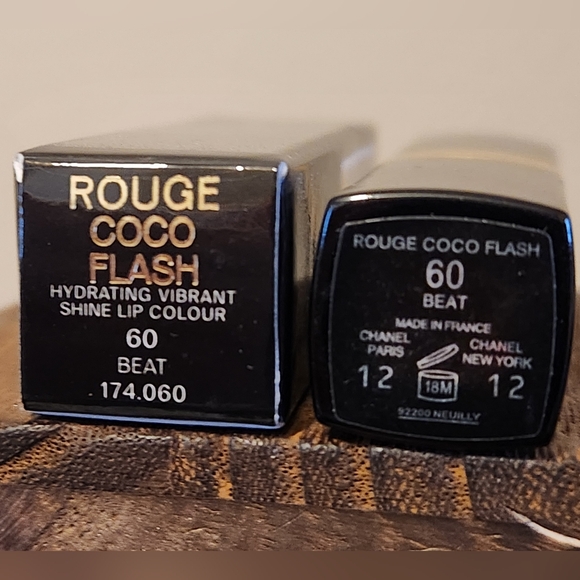 CHANEL ROUGE COCO FLASH LIP COLOUR- BEAT - Picture 4 of 6
